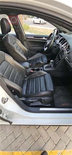 ڤۆڵکسواگن گۆلف